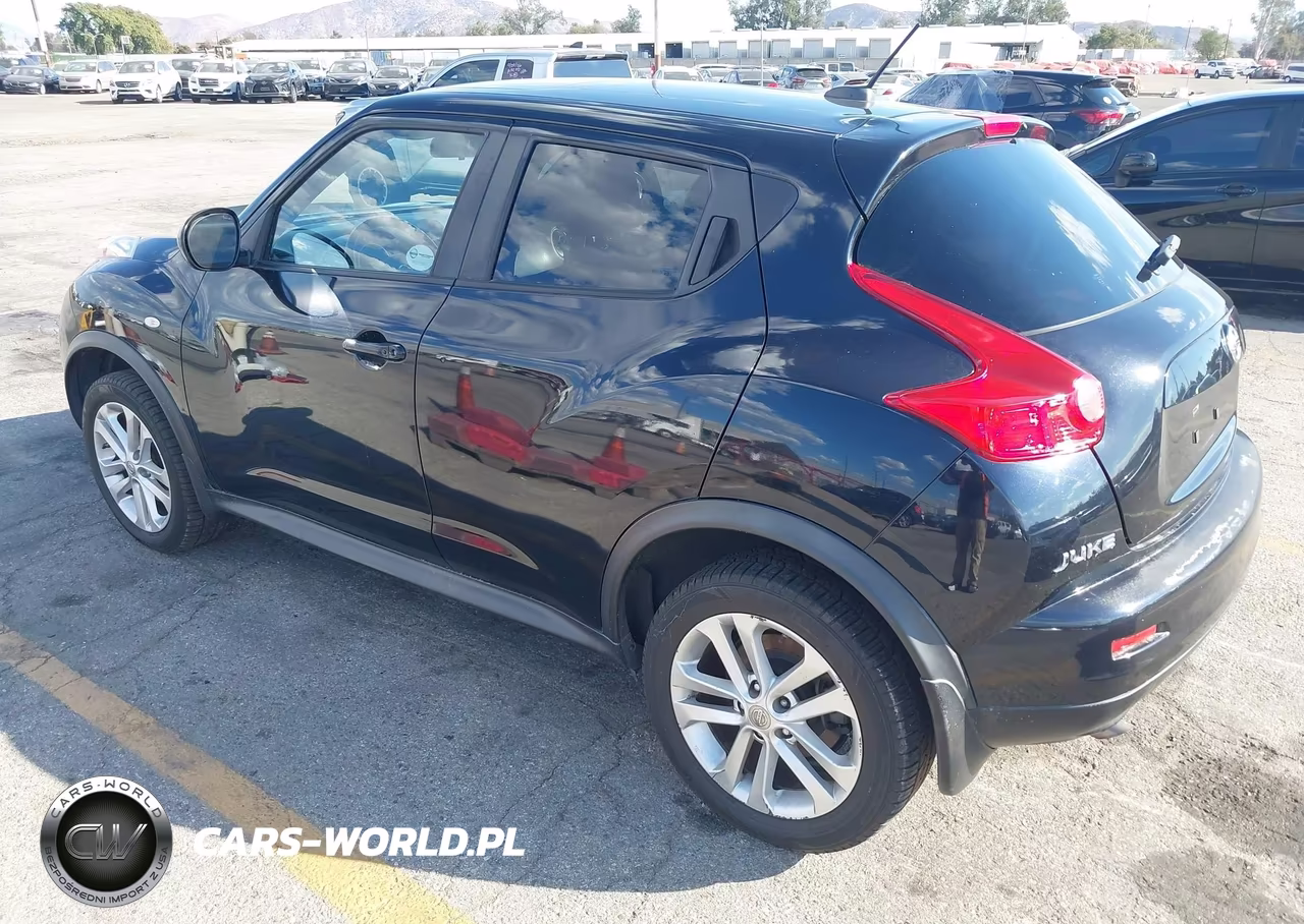 2011 Nissan Juke Sv VIN:JN8AF5MR0BT005746 - 3