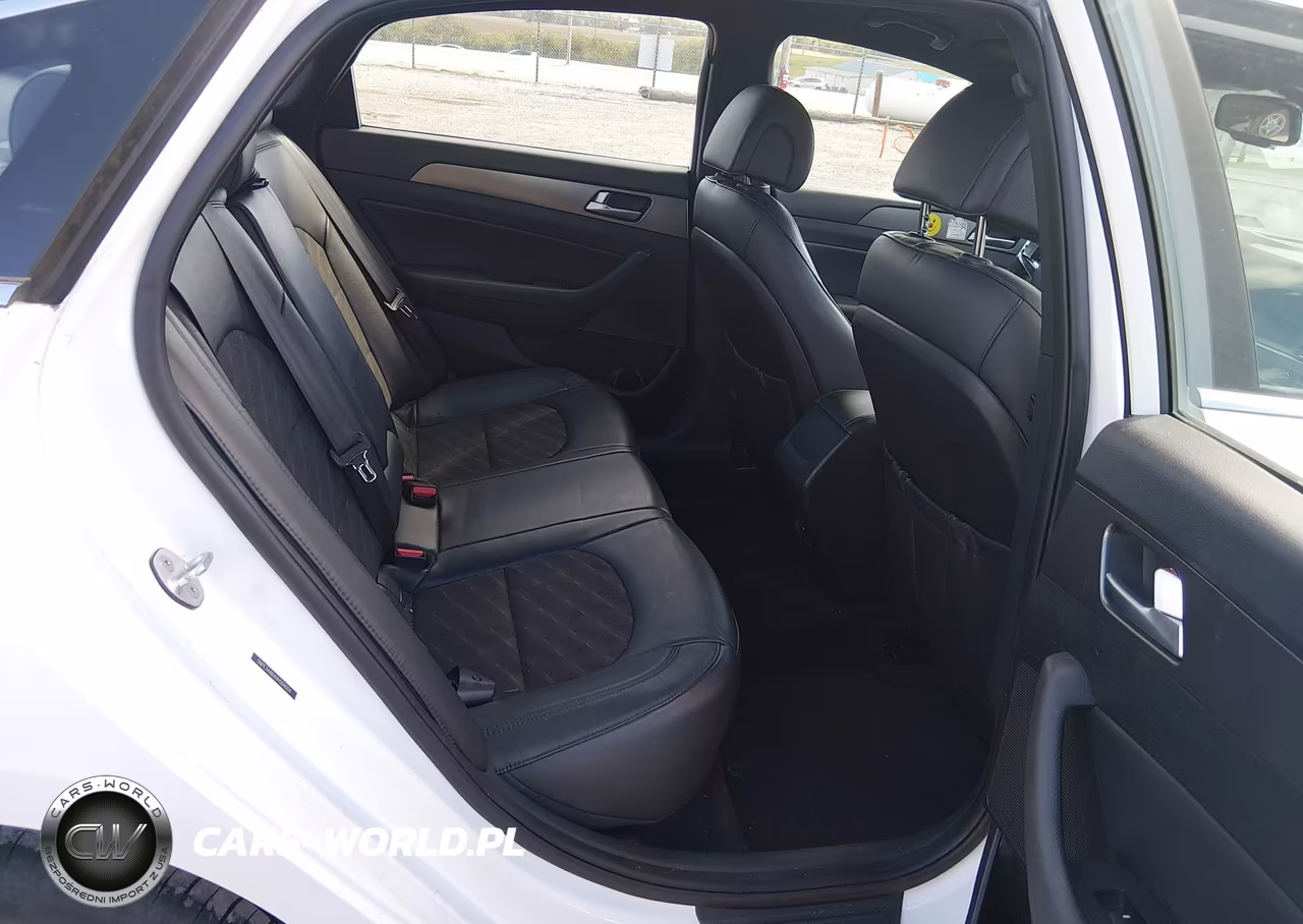 2017 Hyundai Sonata Sport 2.0T VIN:5NPE34AB4HH504604 - 8