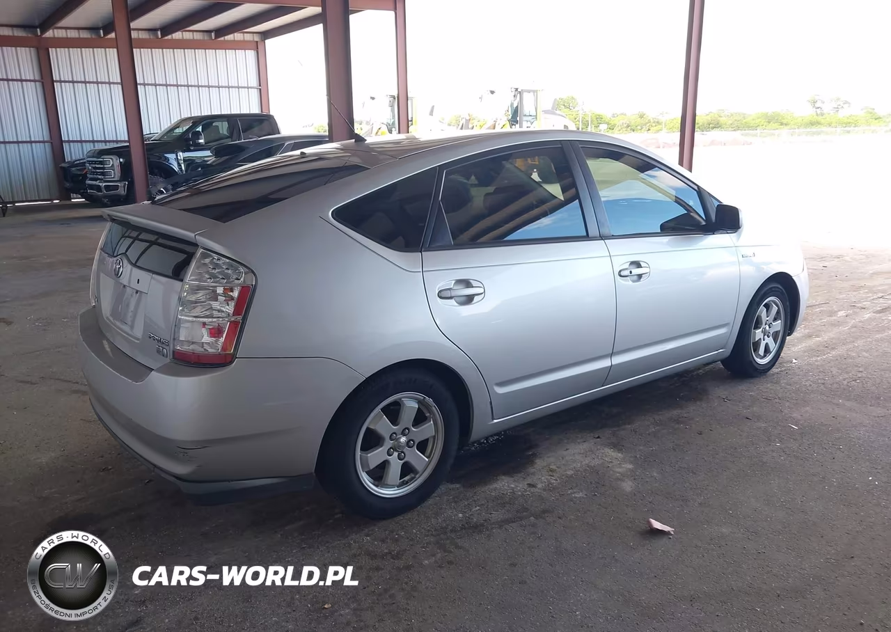 2007 Toyota Prius VIN:JTDKB20UX73233135 - 4