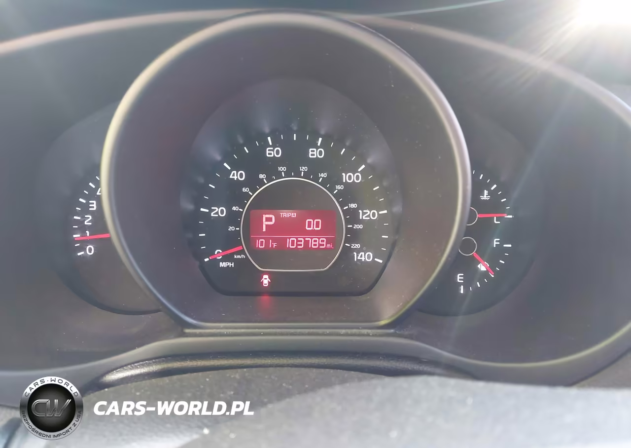 2016 Kia Soul VIN:KNDJN2A23G7859375 - 7