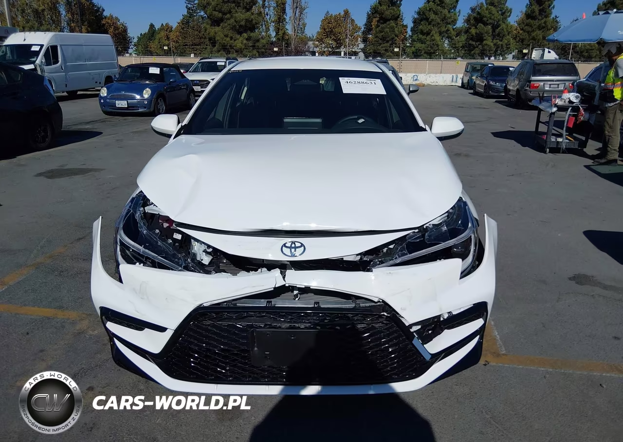 2026 Toyota Corolla Hybrid Hybrid Se VIN:JTDBCMFE3T3157745 - 12