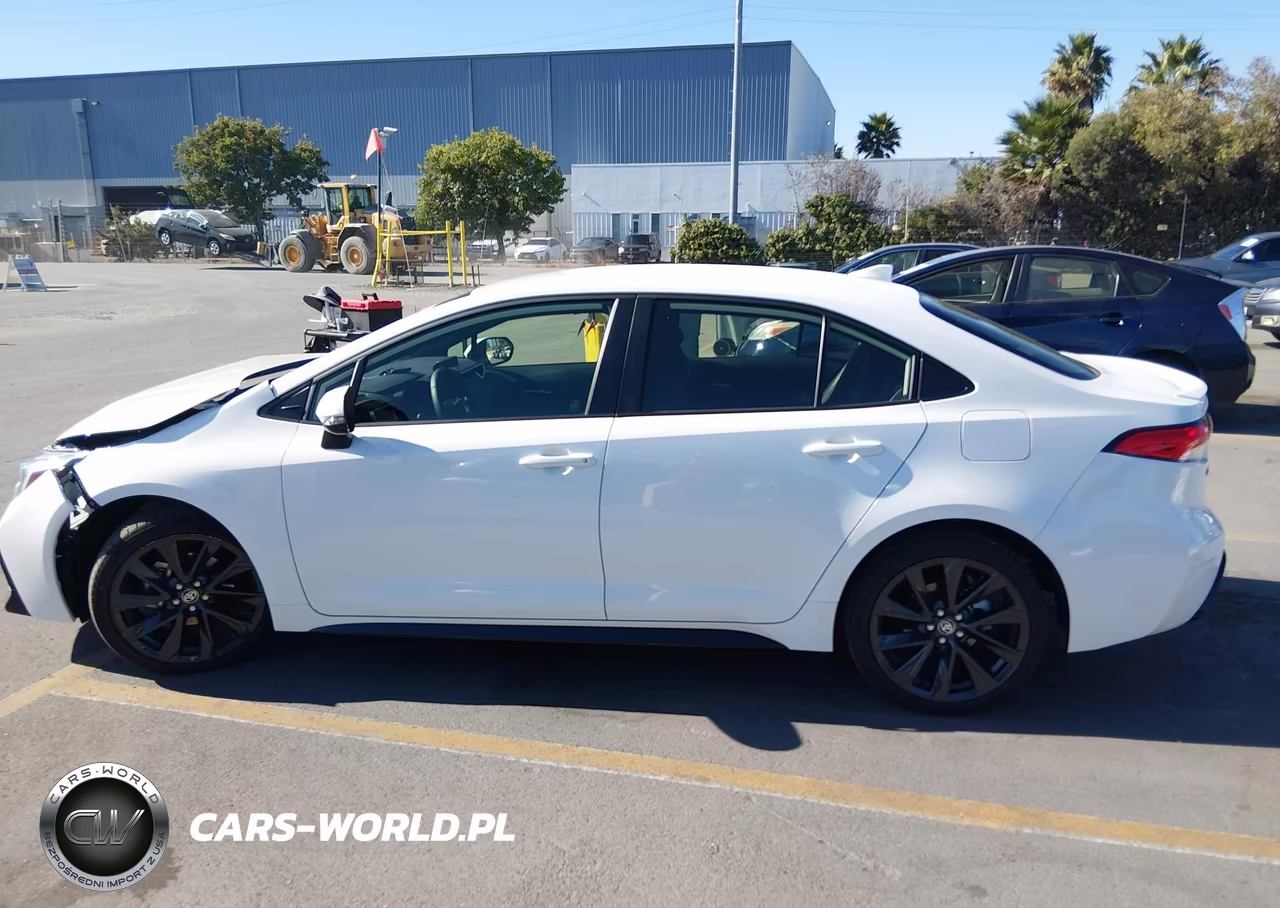 2026 Toyota Corolla Hybrid Hybrid Se VIN:JTDBCMFE3T3157745 - 14