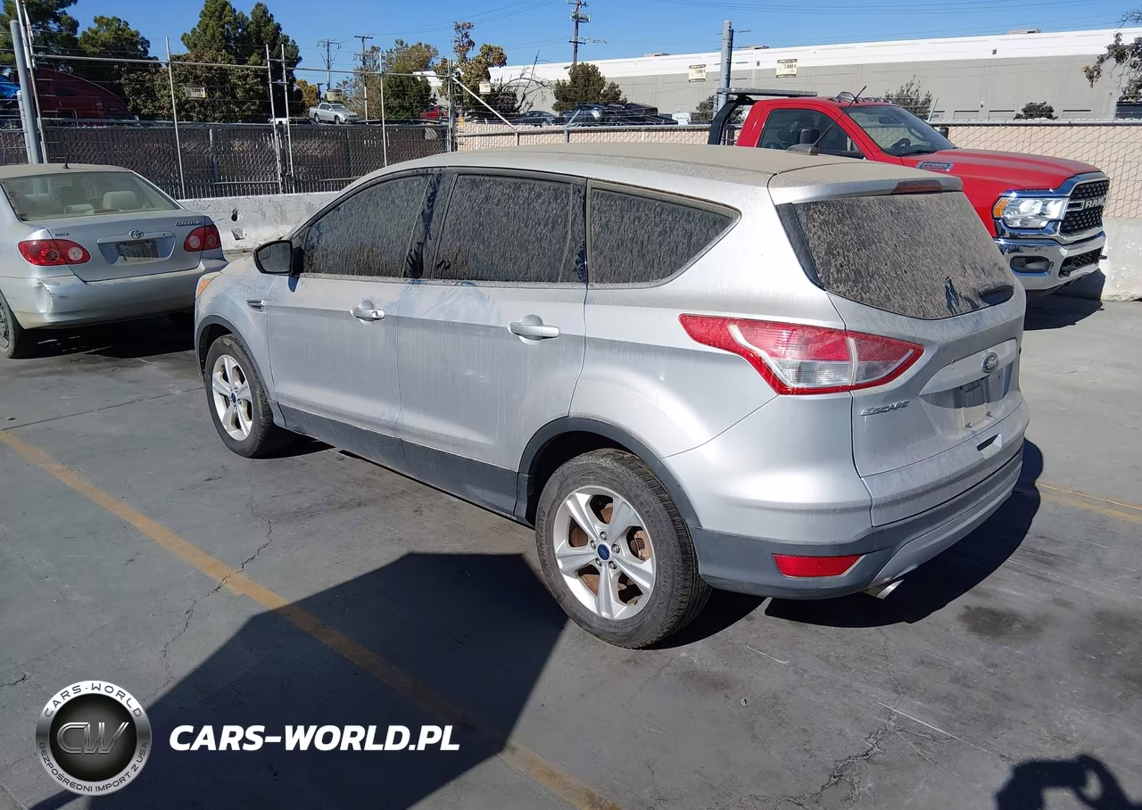 2015 Ford Escape Se VIN:1FMCU0G78FUA63249 - 3