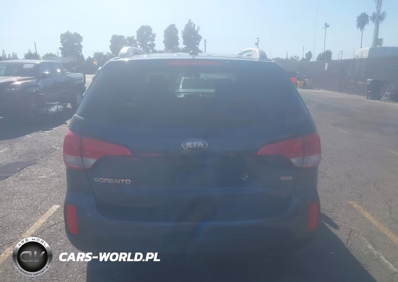 2014 Kia Sorento Lx V6 VIN:5XYKT4A72EG474701 - 16