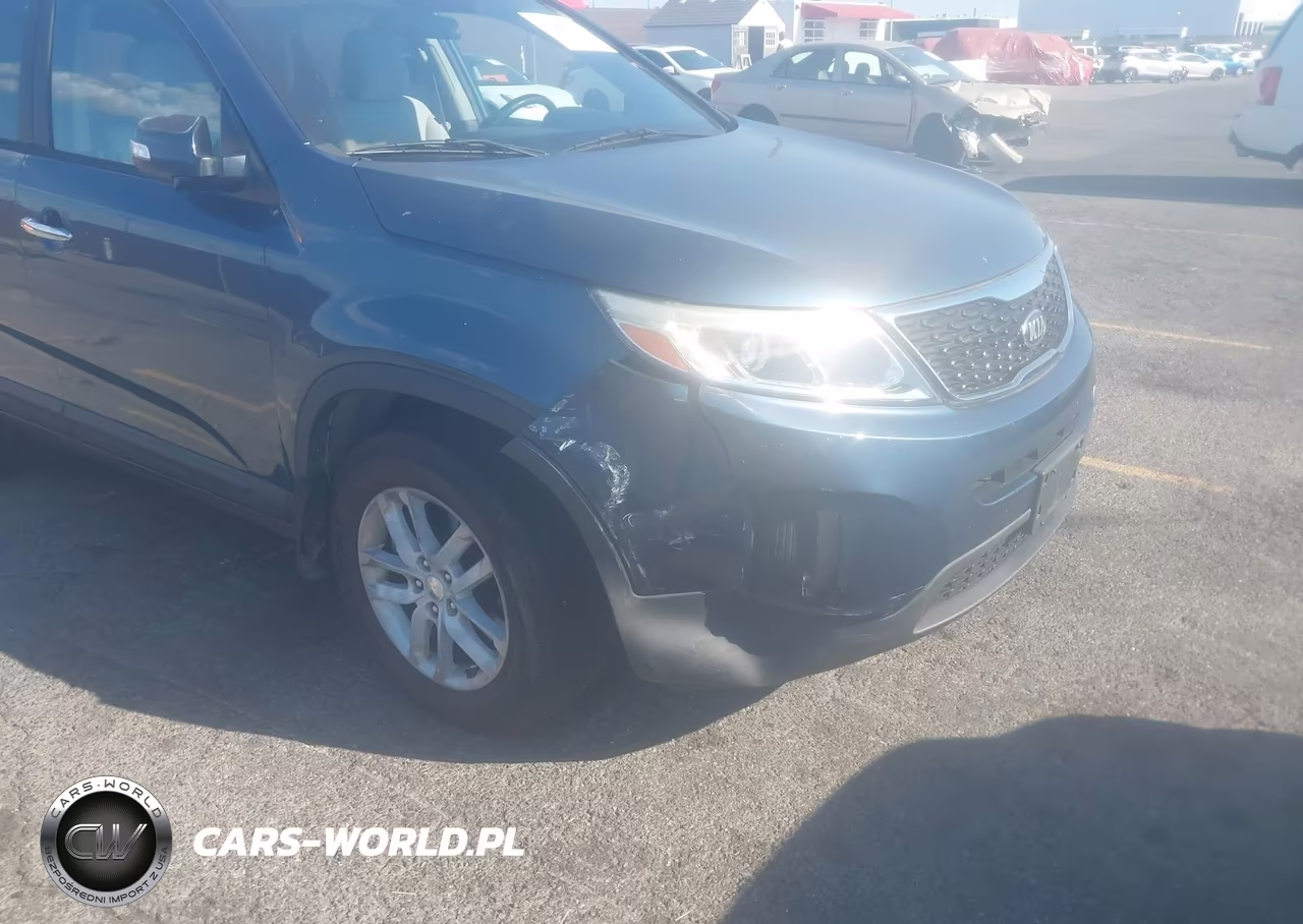 2014 Kia Sorento Lx V6 VIN:5XYKT4A72EG474701 - 6