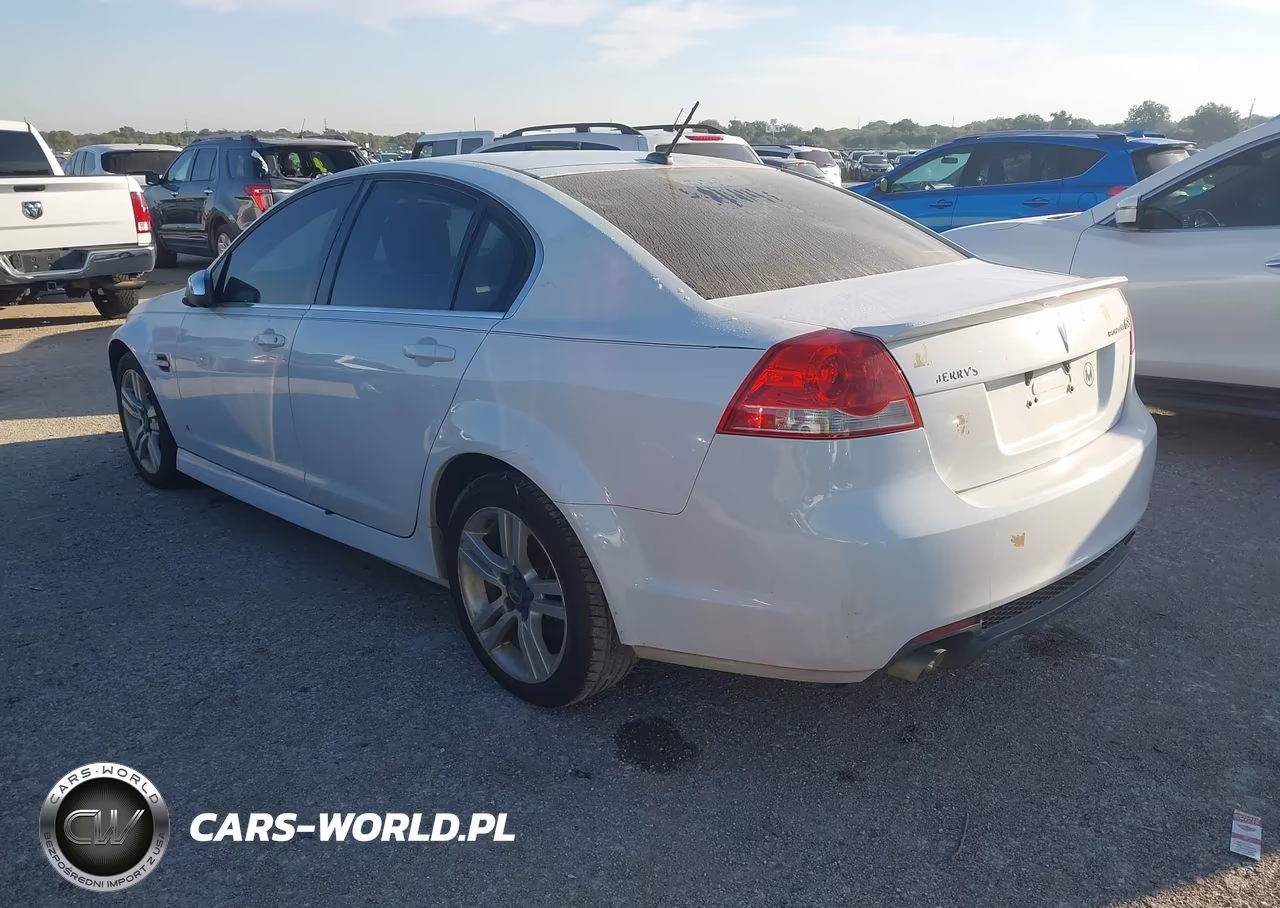2008 Pontiac G8 VIN:6G2ER57758L132670 - 3
