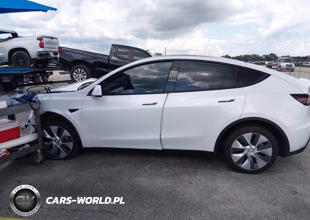 2023 Tesla Model Y Awd-Long Range Dual Motor All-Wheel Drive VIN:7SAYGDEE0PA161437 - 13
