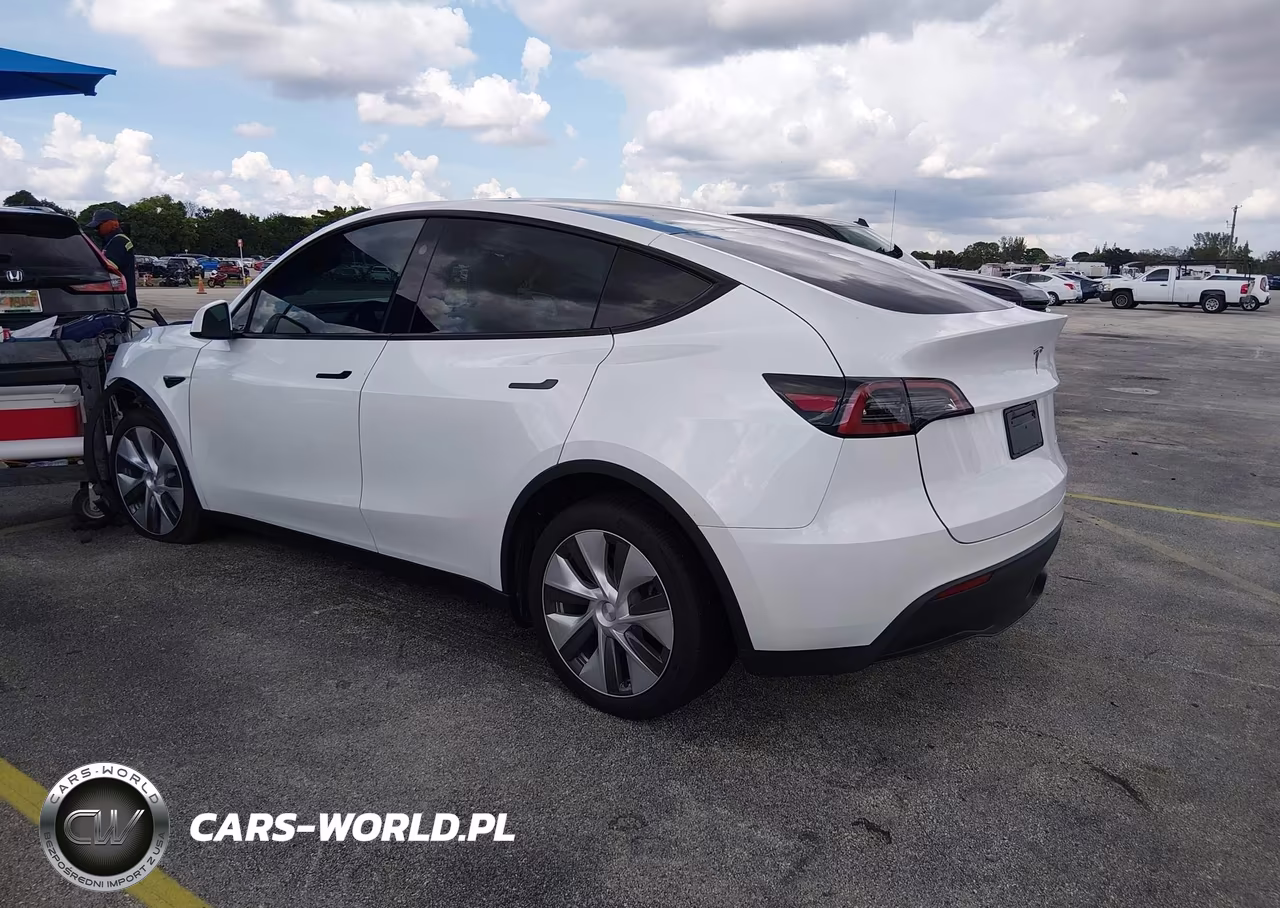 2023 Tesla Model Y Awd-Long Range Dual Motor All-Wheel Drive VIN:7SAYGDEE0PA161437 - 3