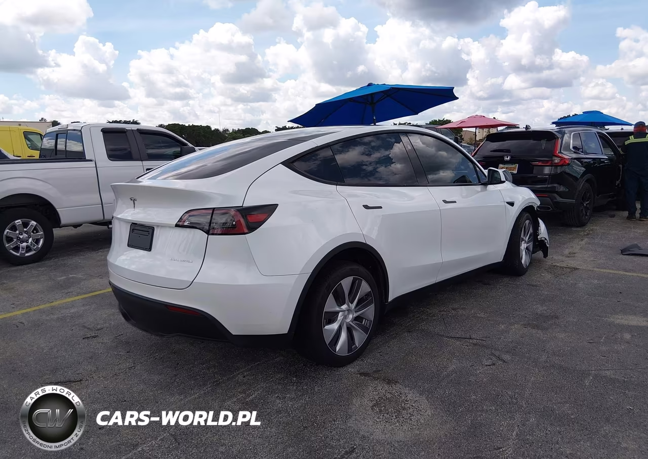 2023 Tesla Model Y Awd-Long Range Dual Motor All-Wheel Drive VIN:7SAYGDEE0PA161437 - 4