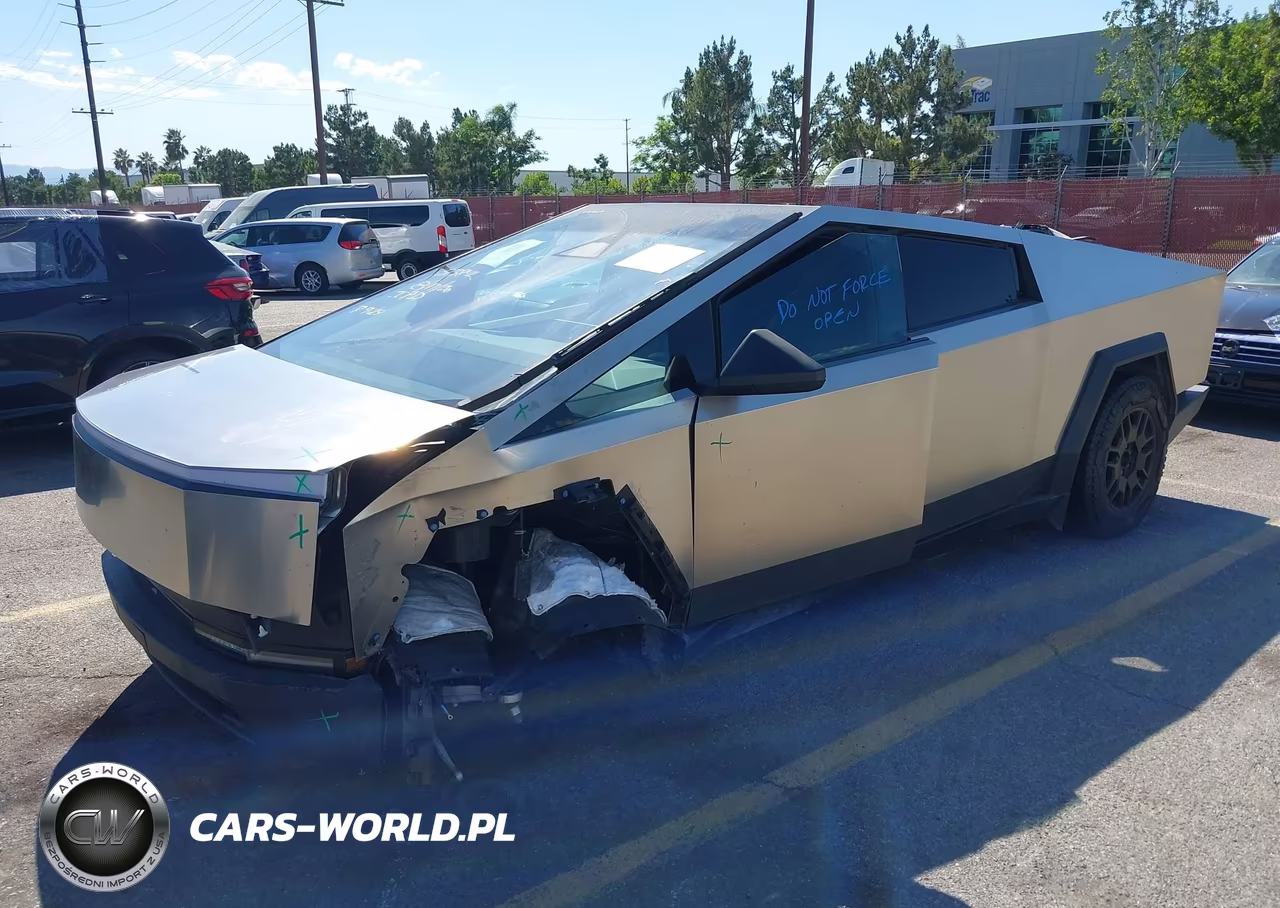 2025 Tesla Cybertruck All-Wheel Drive VIN:7G2CEHEDXSA060343 - 2