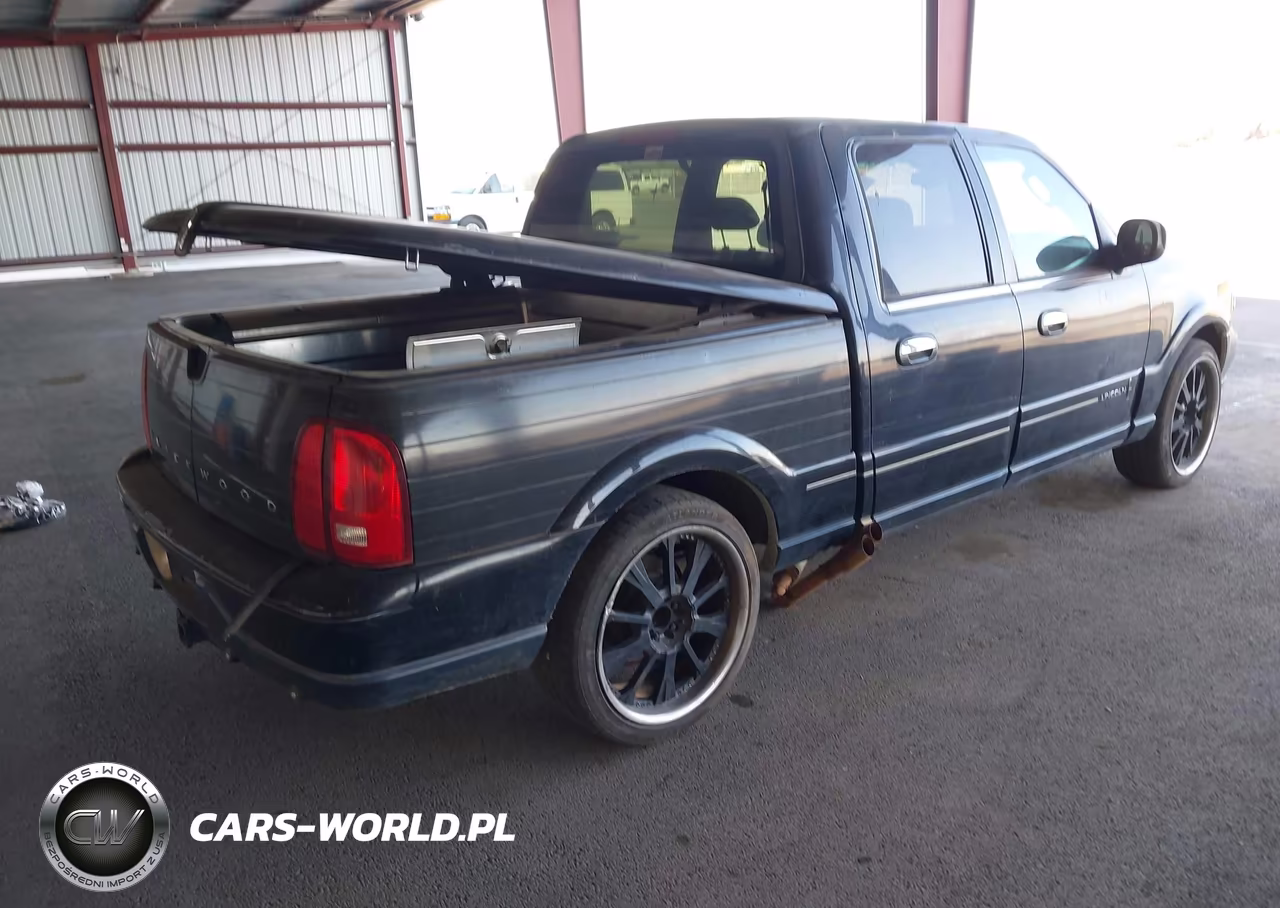 2002 Lincoln Blackwood VIN:5LTEW05A32KJ02225 - 4