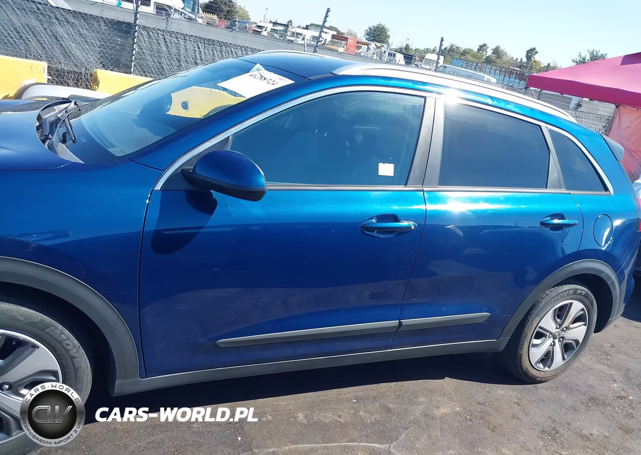 2020 Kia Niro Lx VIN:KNDCB3LC4L5361687 - 14