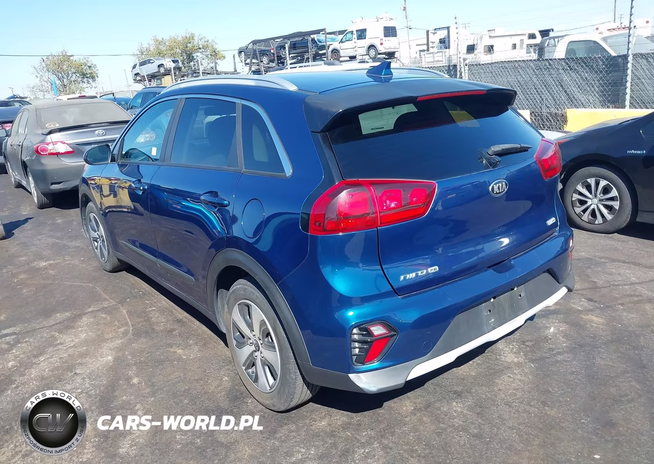 2020 Kia Niro Lx VIN:KNDCB3LC4L5361687 - 3