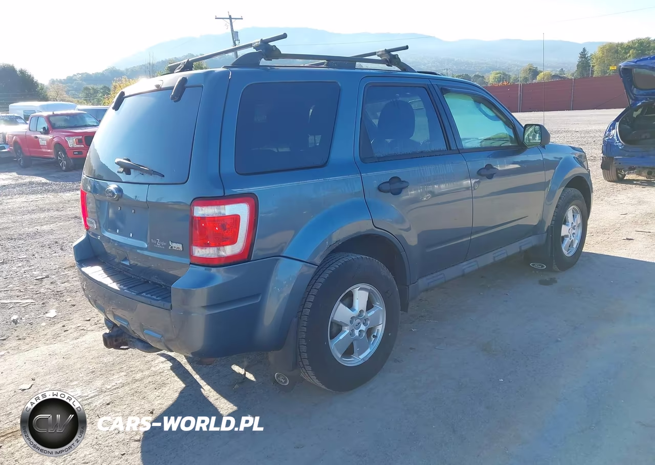 2011 Ford Escape Xlt VIN:1FMCU9DG2BKA42766 - 4