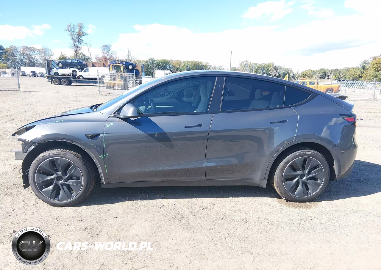 2023 Tesla Model Y Awd-Long Range Dual Motor All-Wheel Drive VIN:7SAYGDEE5PA183756 - 15
