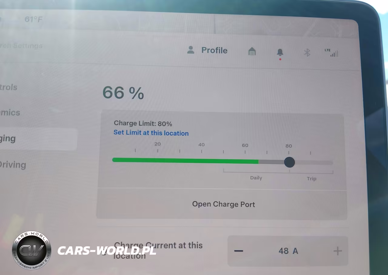 2023 Tesla Model Y Awd-Long Range Dual Motor All-Wheel Drive VIN:7SAYGDEE5PA183756 - 18