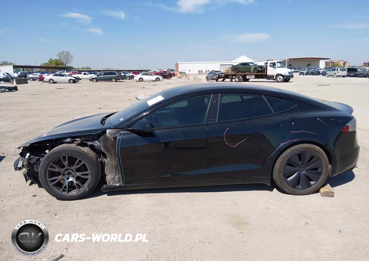 2021 Tesla Model S Long Range Dual Motor All-Wheel Drive VIN:5YJSA1E53MF428412 - 13