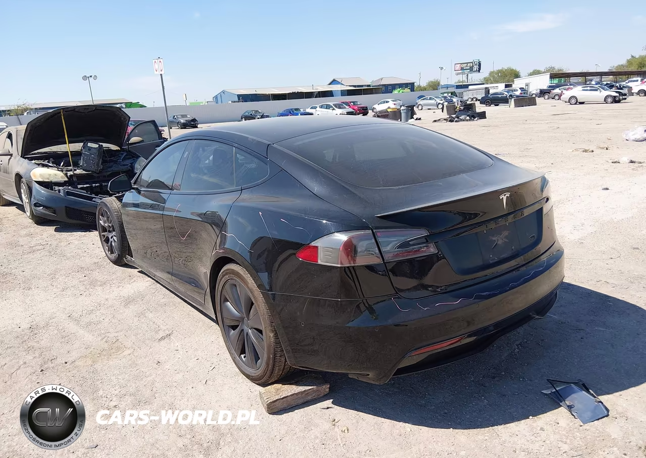 2021 Tesla Model S Long Range Dual Motor All-Wheel Drive VIN:5YJSA1E53MF428412 - 3