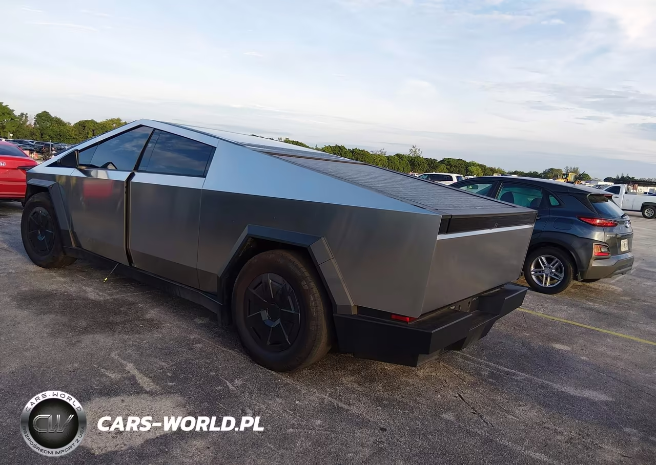 2026 Tesla Cybertruck Dual Motor All-Wheel Drive-Premium All-Wheel Drive VIN:7G2CEHED1TA091904 - 3