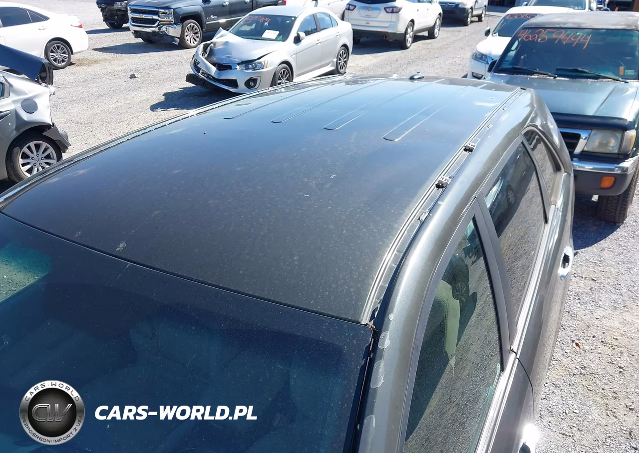 2011 Kia Sorento Lx VIN:5XYKTCA12BG139942 - 16
