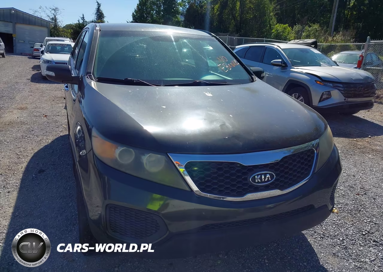 2011 Kia Sorento Lx VIN:5XYKTCA12BG139942 - 6