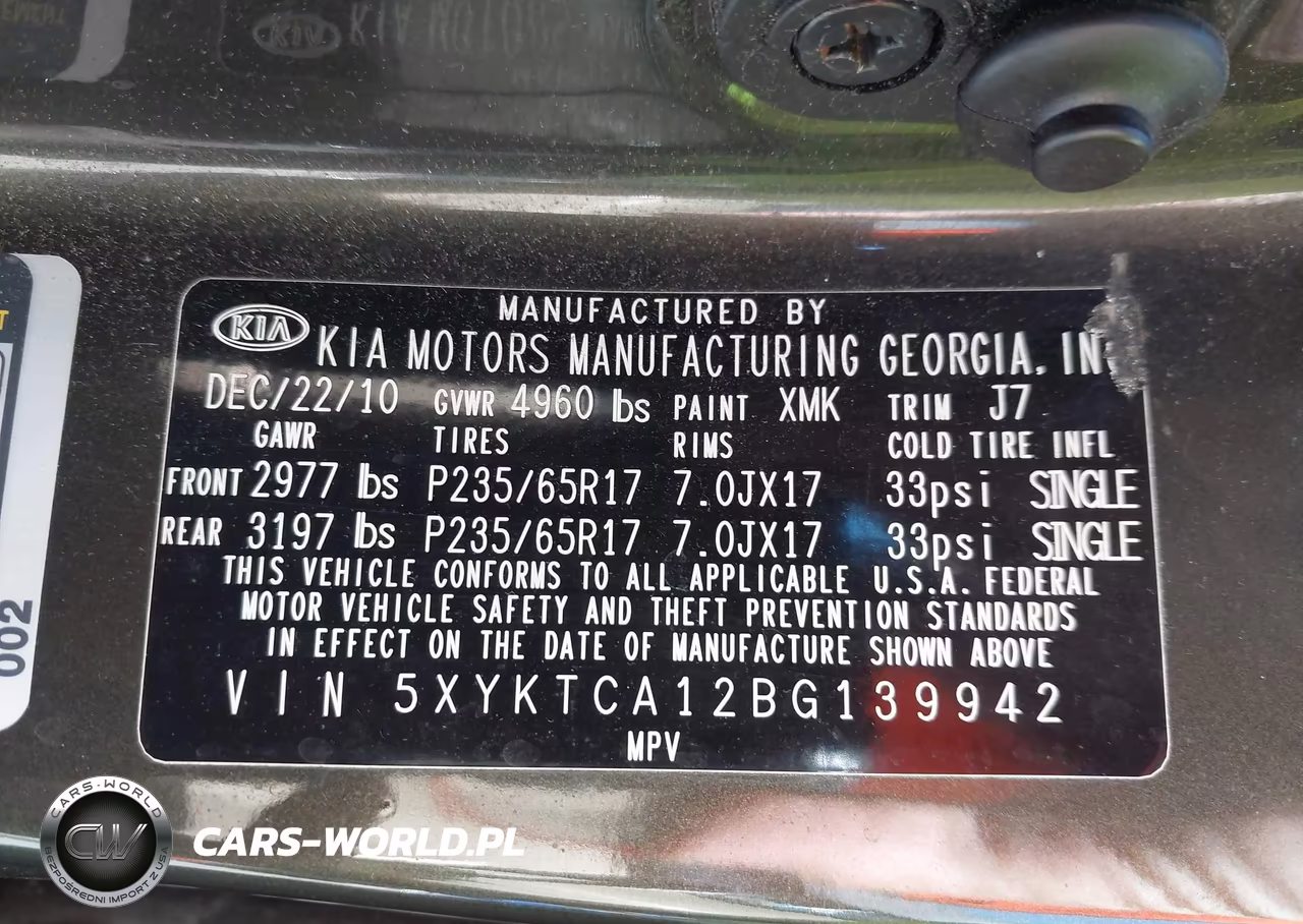 2011 Kia Sorento Lx VIN:5XYKTCA12BG139942 - 9
