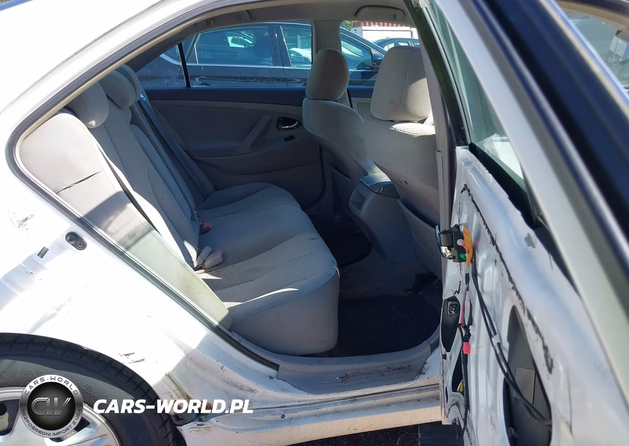 2009 Toyota Camry Le VIN:4T1BE46K79U859968 - 8