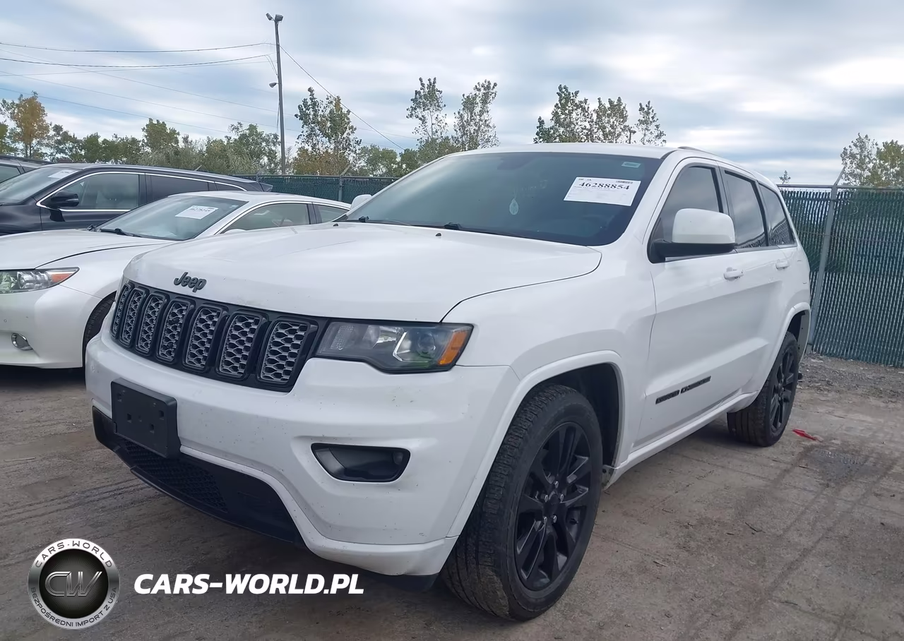 2017 Jeep Grand Cherokee Altitude 4X4 VIN:1C4RJFAG5HC755464 - 2