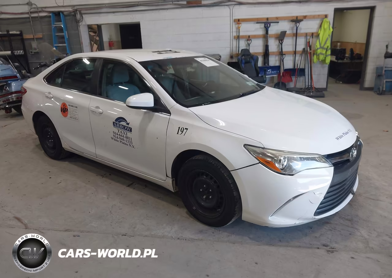 2015 Toyota Camry Le