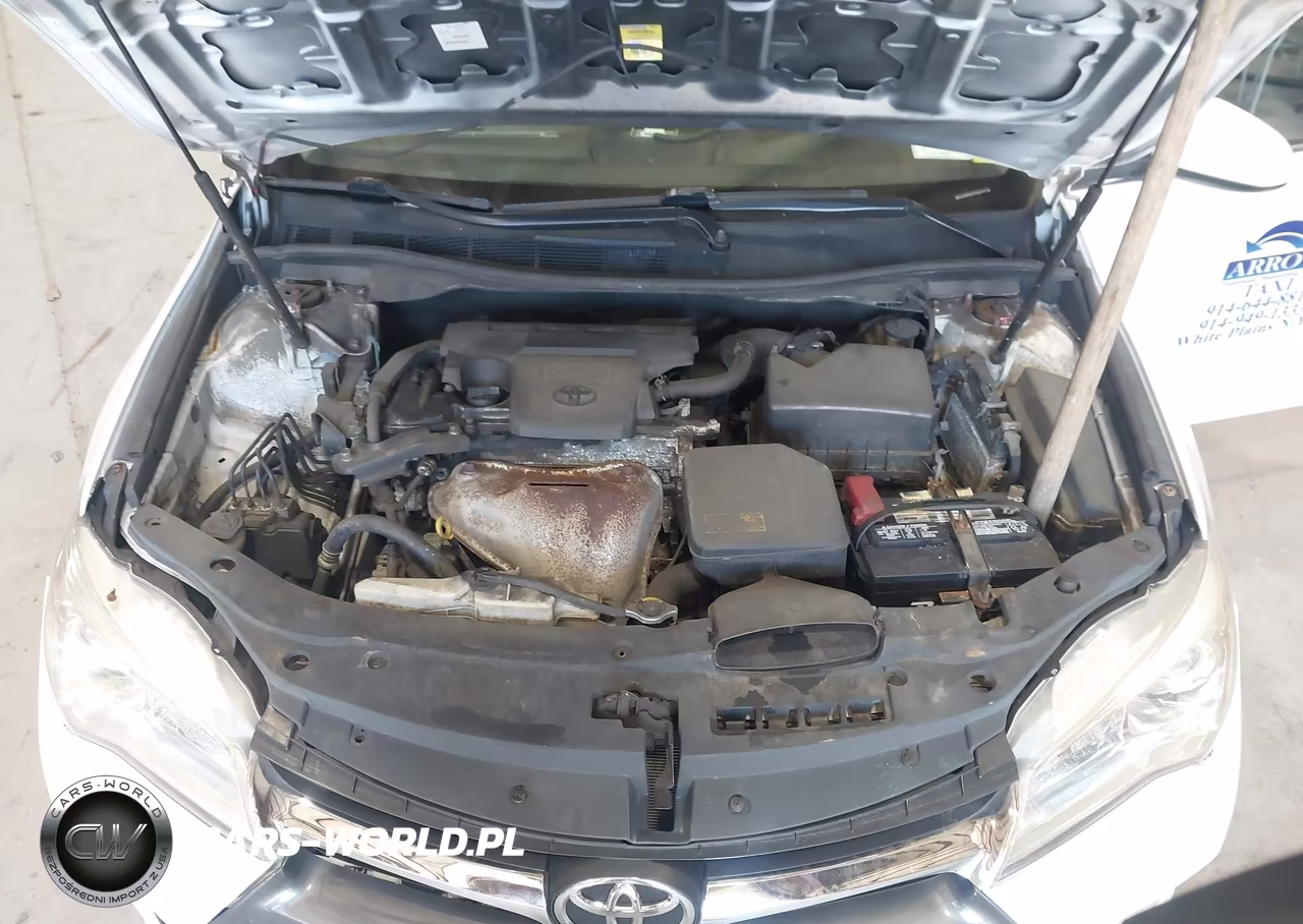2015 Toyota Camry Le VIN:4T1BF1FK3FU890741 - 10