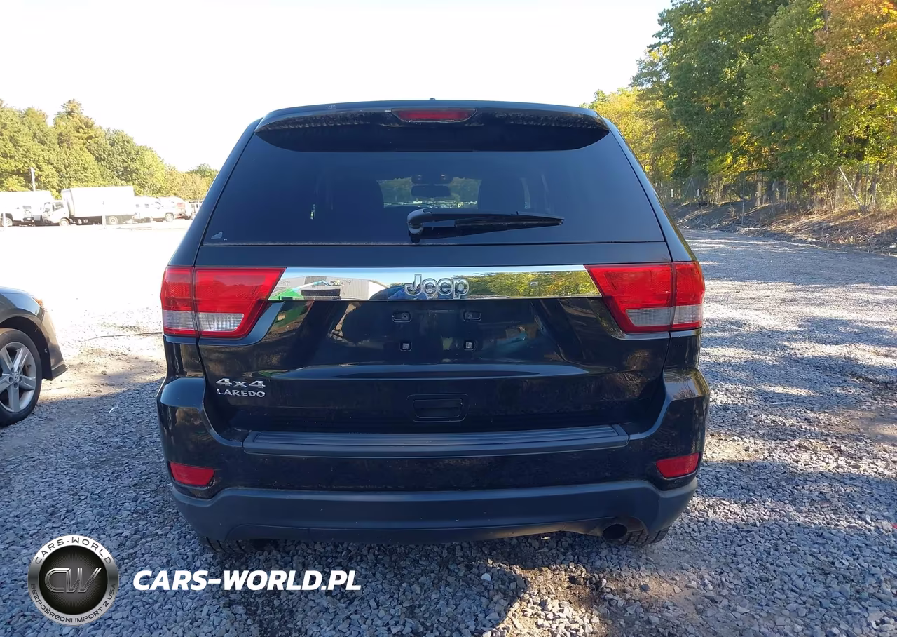 2013 Jeep Grand Cherokee Laredo VIN:1C4RJFAG5DC620219 - 16
