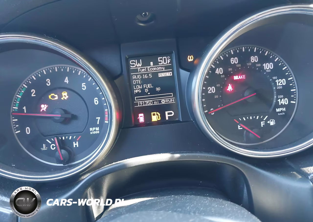 2013 Jeep Grand Cherokee Laredo VIN:1C4RJFAG5DC620219 - 7