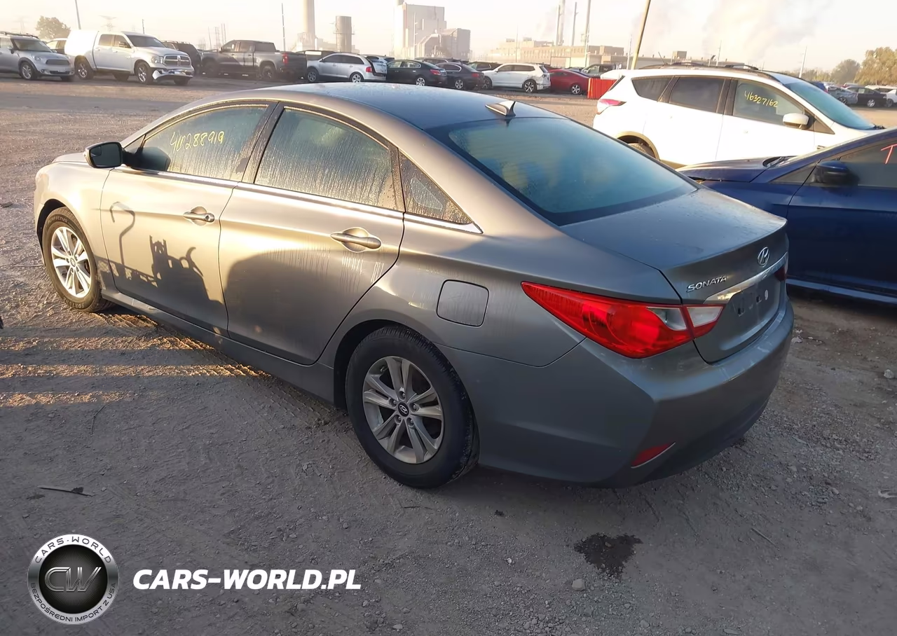 2014 Hyundai Sonata Gls VIN:5NPEB4AC6EH931161 - 3