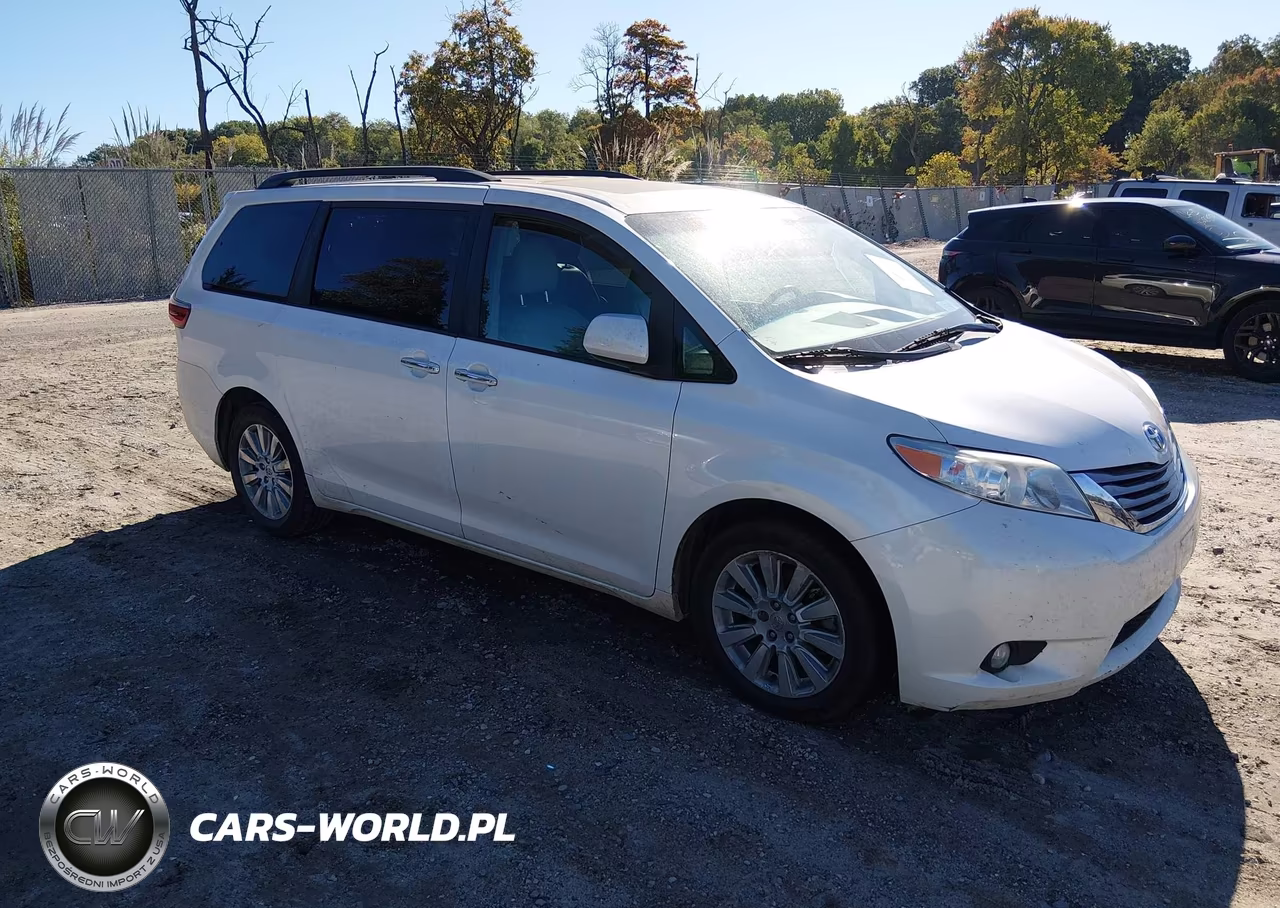 2015 Toyota Sienna Xle 7 Passenger