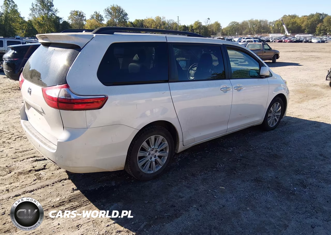 2015 Toyota Sienna Xle 7 Passenger VIN:5TDDK3DC9FS109936 - 4