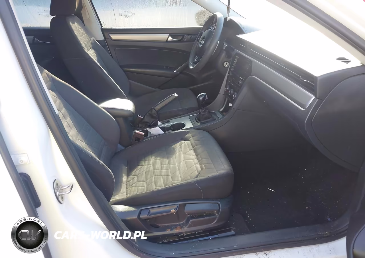2020 Volkswagen Passat 2.0T S VIN:1VWAA7A34LC005902 - 5