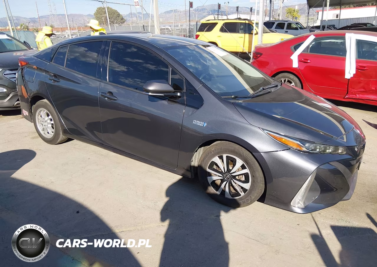 2017 Toyota Prius Prime Plus