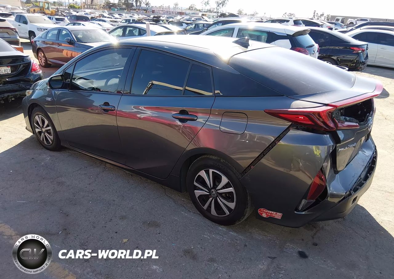 2017 Toyota Prius Prime Plus VIN:JTDKARFPXH3053717 - 3
