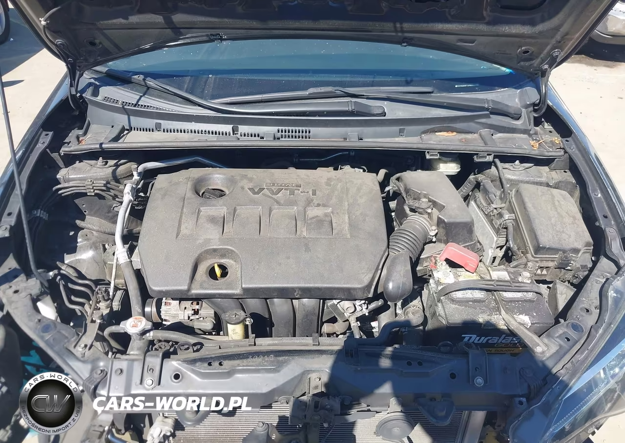 2018 Toyota Corolla Le VIN:5YFBURHE1JP805577 - 10