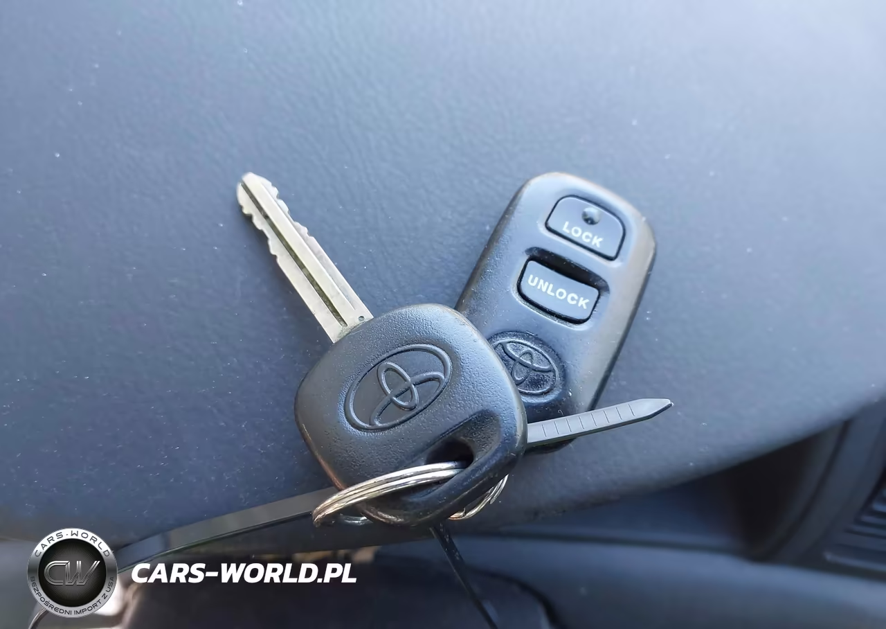 2007 Toyota Corolla S VIN:2T1BR32E27C771522 - 11