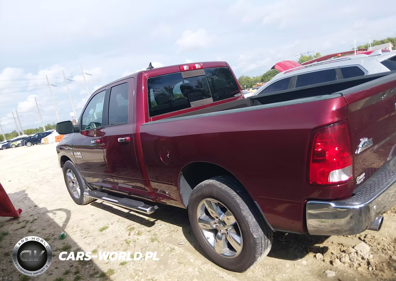 2018 Ram 1500 VIN:1C6RR7GT5JS145487 - 14