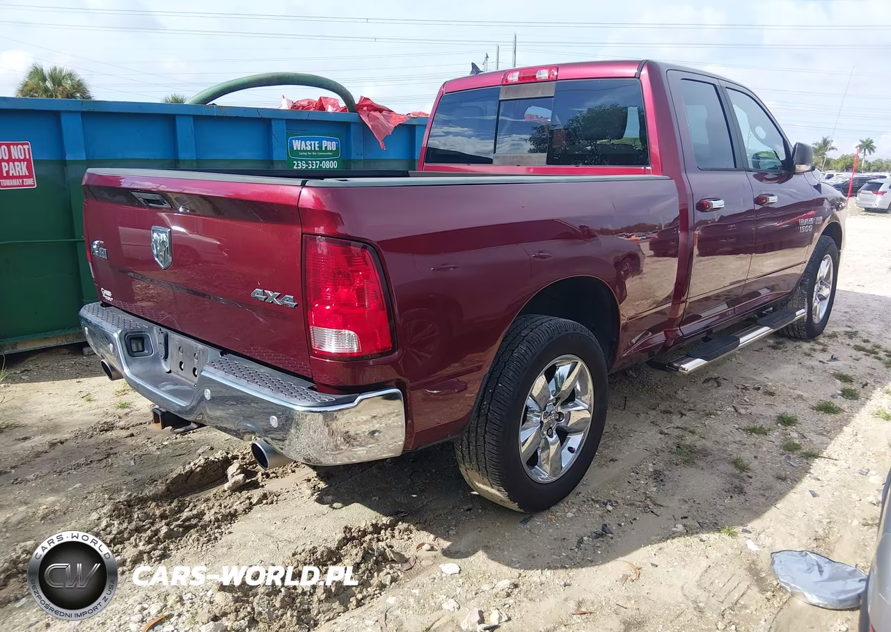 2018 Ram 1500 VIN:1C6RR7GT5JS145487 - 4