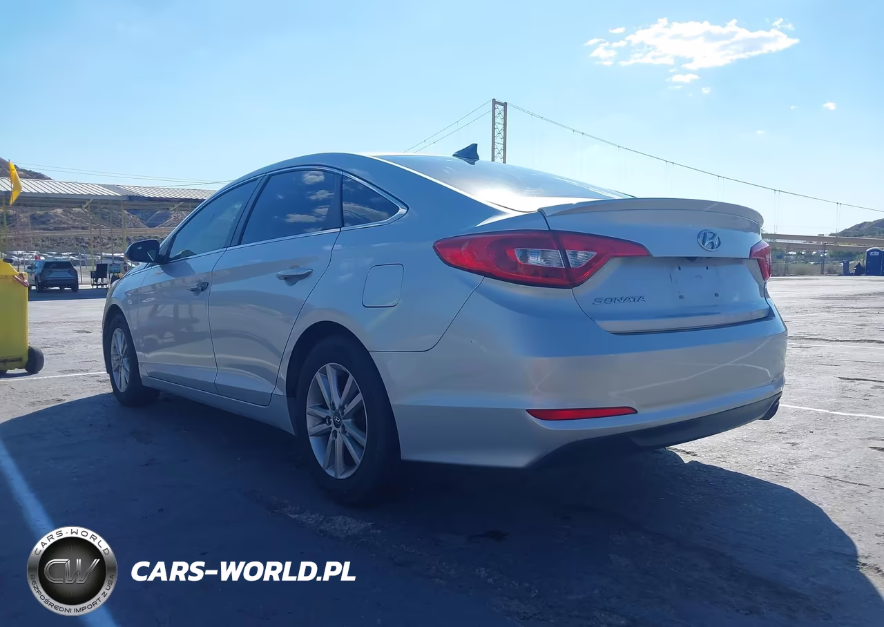 2016 Hyundai Sonata Se VIN:5NPE24AF3GH408046 - 3