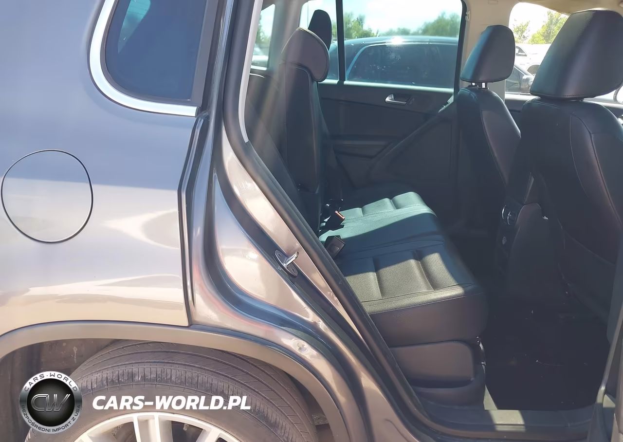 2013 Volkswagen Tiguan Se VIN:WVGAV7AX2DW545917 - 8