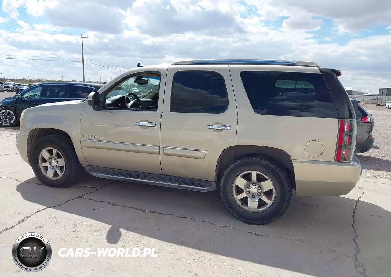 2007 GMC Yukon Denali VIN:1GKFK63887J360232 - 14