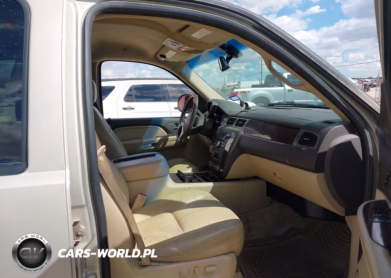 2007 GMC Yukon Denali VIN:1GKFK63887J360232 - 5