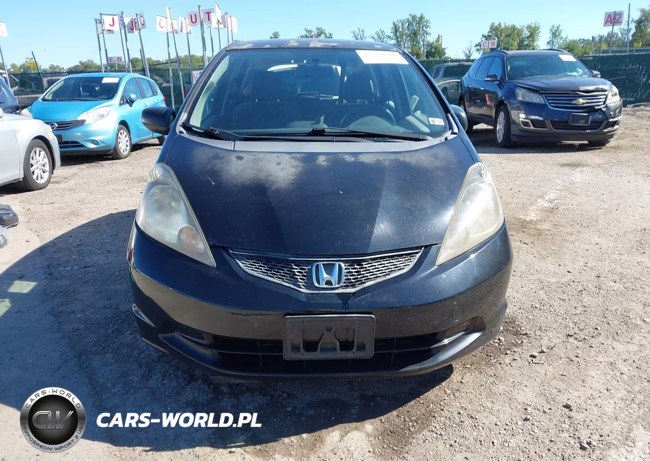 2010 Honda Fit VIN:JHMGE8H20AS023772 - 12