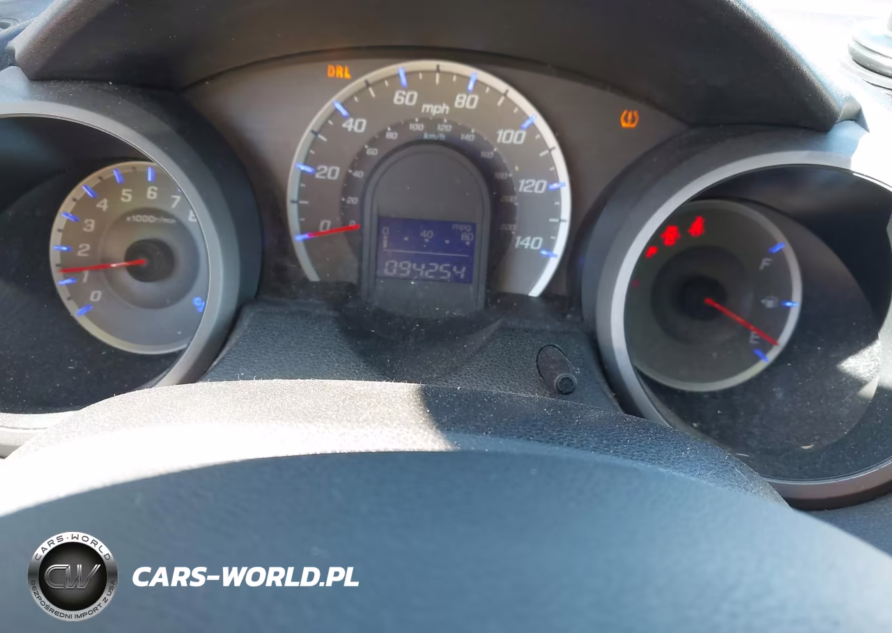 2010 Honda Fit VIN:JHMGE8H20AS023772 - 7