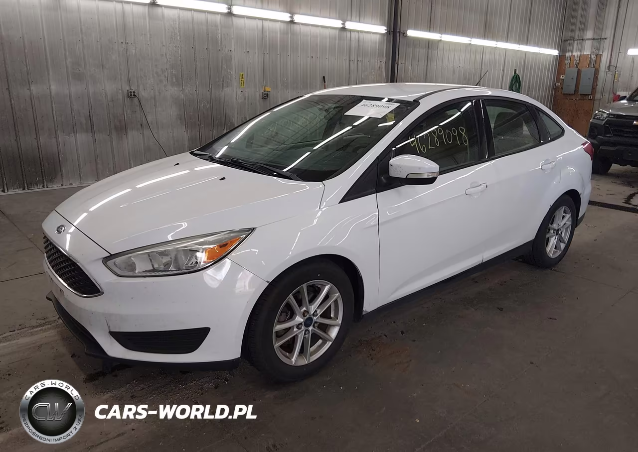 2015 Ford Focus Se VIN:1FADP3F23FL364577 - 2