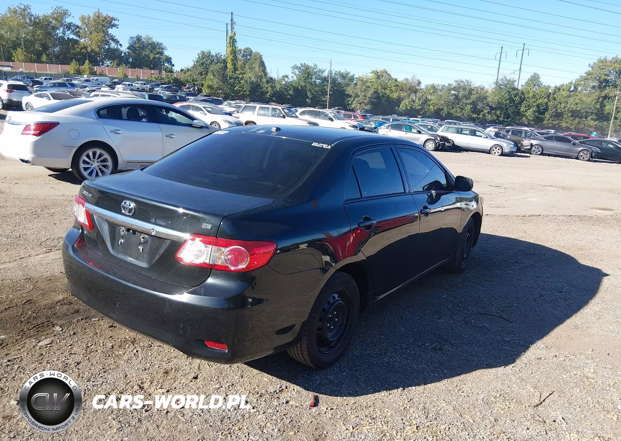 2012 Toyota Corolla Le VIN:2T1BU4EEXCC845196 - 4